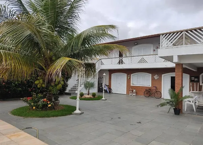 Casa Com Piscina Peruibe
