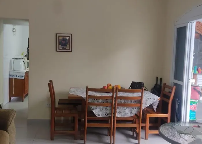 Casa Com Piscina Peruibe